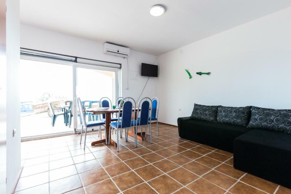 Apartmani Filip Mandre Esterno foto
