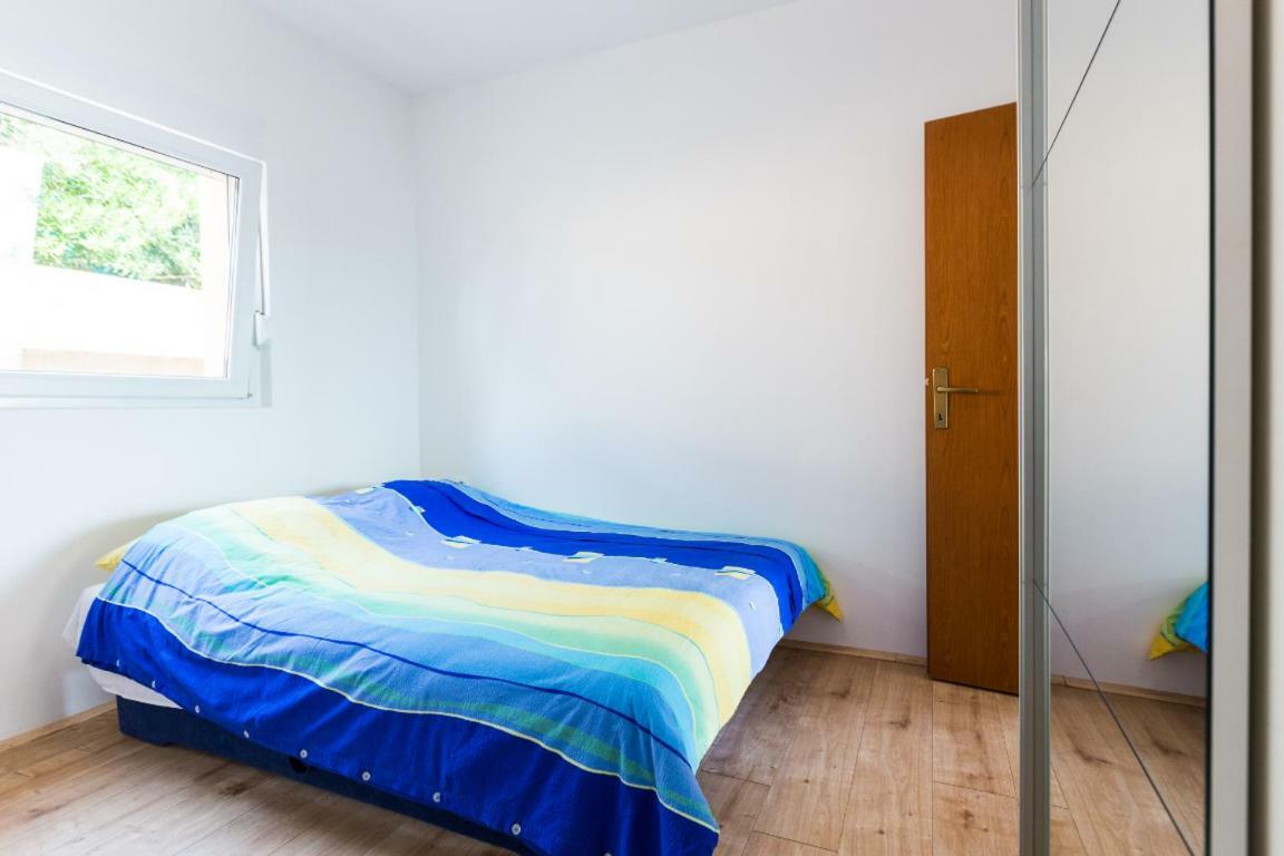 Apartmani Filip Mandre Esterno foto